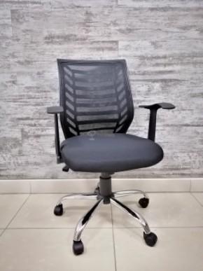 Кресло Barneo K-138 для персонала (черная ткань черная сетка) в Тавде - tavda.mebel-74.com | фото
