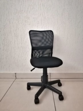 Кресло Barneo K-401 детское (черная ткань/сетка) в Тавде - tavda.mebel-74.com | фото