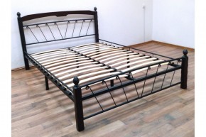 Кровать "Муза 1" КМД10  Черная (1400*2000) (ножки-шоколад) с коваными изделиями в Тавде - tavda.mebel-74.com | фото