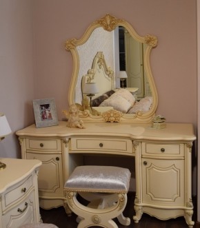 Туалетный стол + Зеркало Мона Лиза (крем) в Тавде - tavda.mebel-74.com | фото